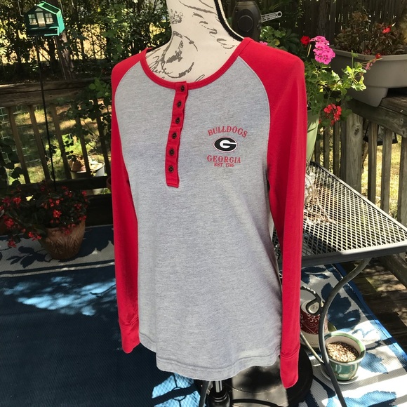Colosseum Athletics Red Grey Henley Button Long Sleeved UGA Georgia Top Size XL - Picture 3 of 14